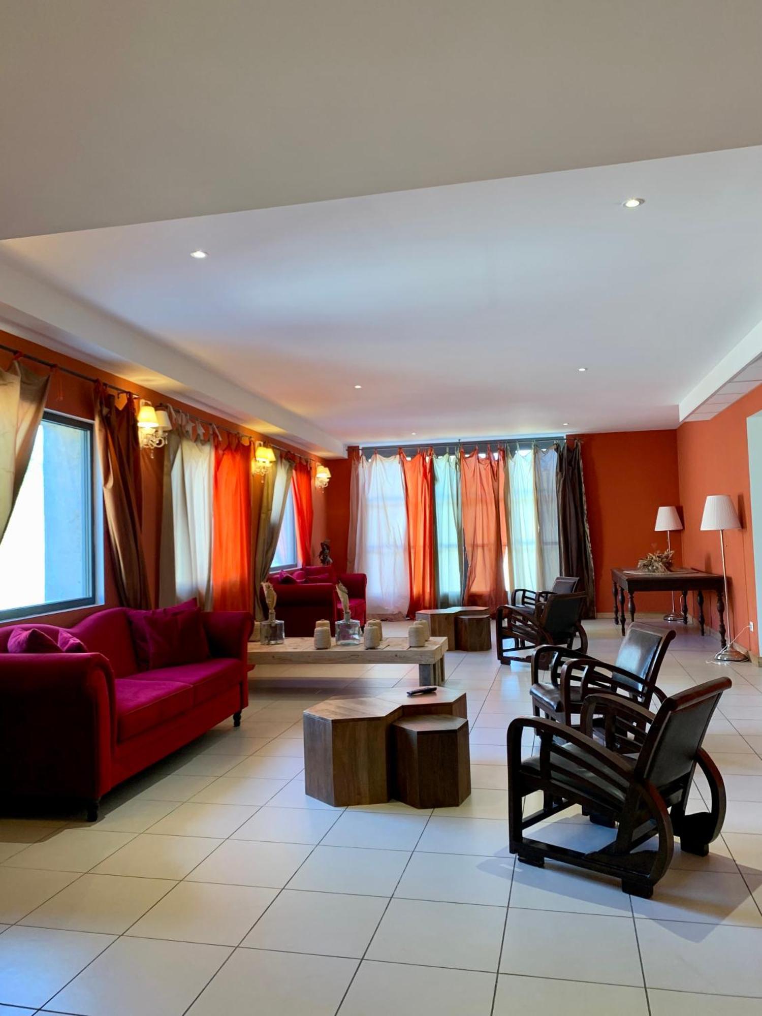 Mas Des Terres Rouges Villa Vezenobres Bagian luar foto